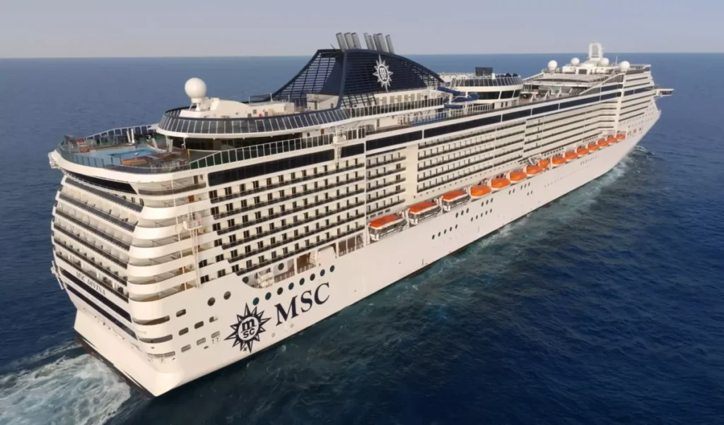 Cruzeiro temático a bordo do MSC Divina com shows ao vivo em alto mar