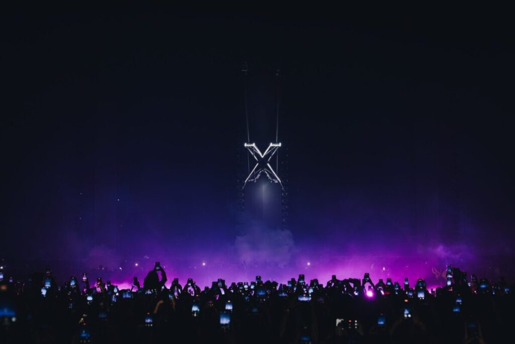 Dupla suíça Adriatique se apresentando em São Paulo durante o evento Adriatique Presents X