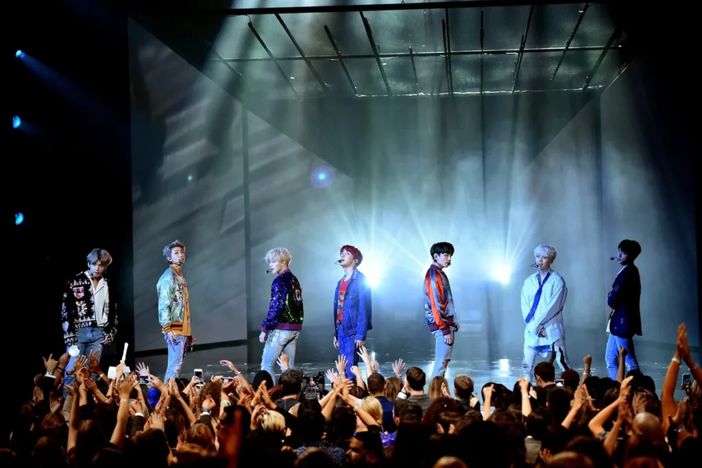 BTS se apresenta em show ao vivo no Brasil em 2026