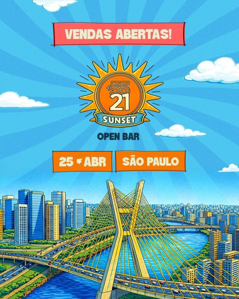 Pessoas se divertindo em um evento de sunset com open bar em São Paulo