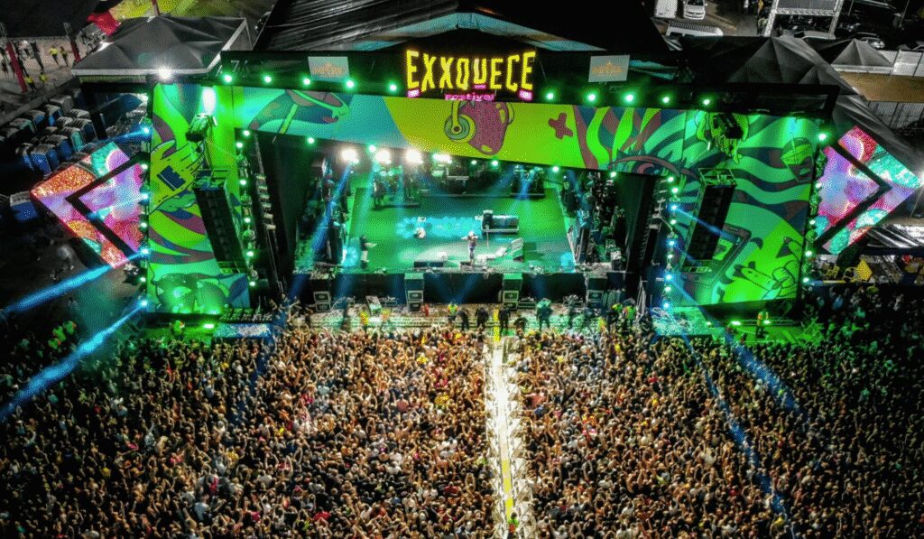 Público animado no Exxquece Festival 2026 em Belém