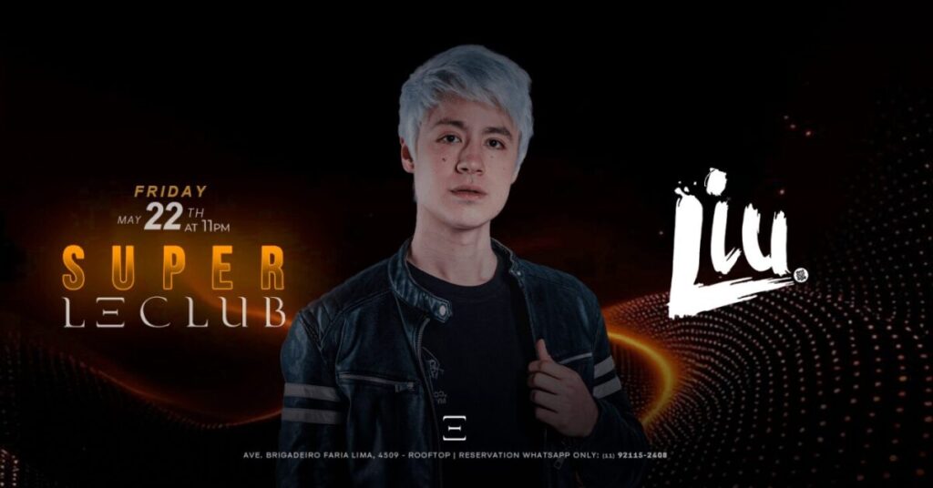 LIU se apresentando no rooftop do Le Club em São Paulo