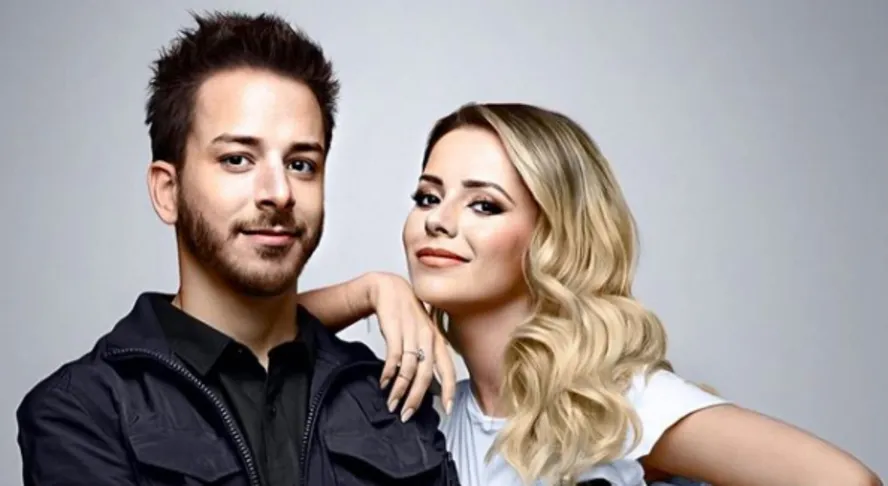 Sandy e Junior retornam aos palcos